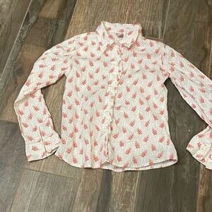 Cute collared button up shirt